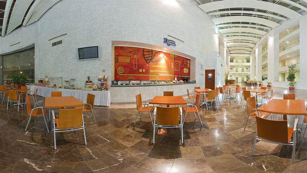 Holiday Inn Express Slp San Luis Potosí Esterno foto
